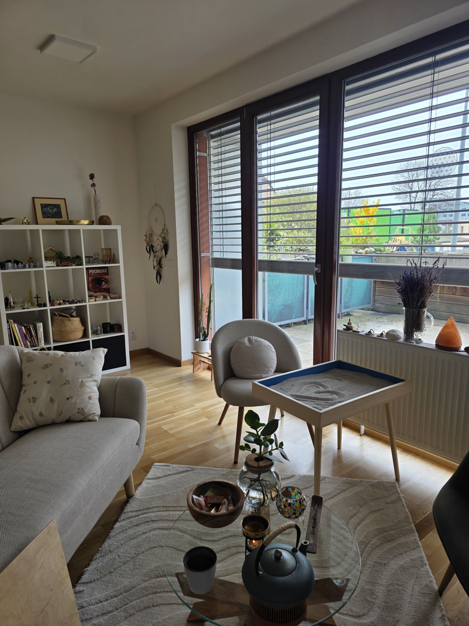 terapeutické pískoviště NSST psychoterapie Praha 8